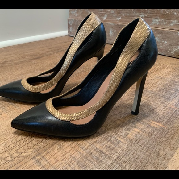 heels - Picture 4 of 6